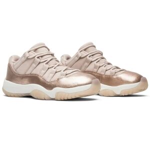 Jordan Women's 11 Retro Low 'Rose Gold' - US9